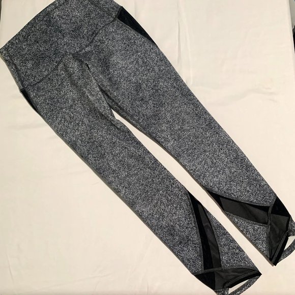 Lululemon Tranquil 7/8 Tight Rio Mist Speckle 8 - Picture 7 of 9